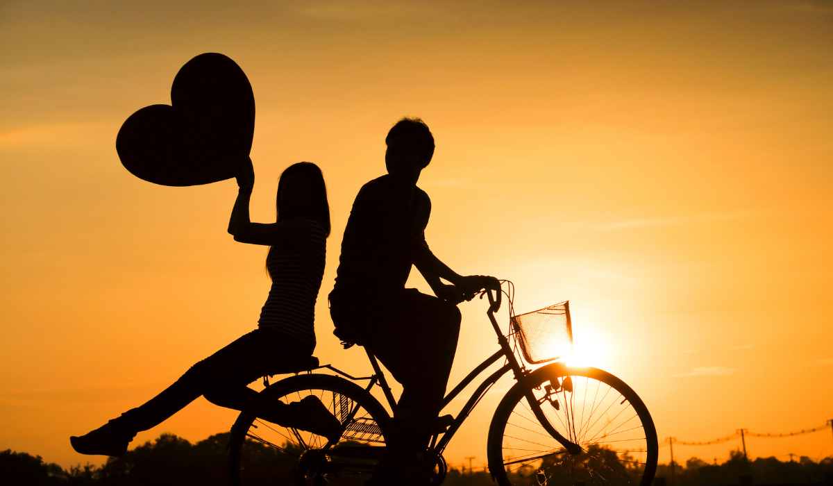 Silhouettes-of-men-and-women-riding-bicycles
